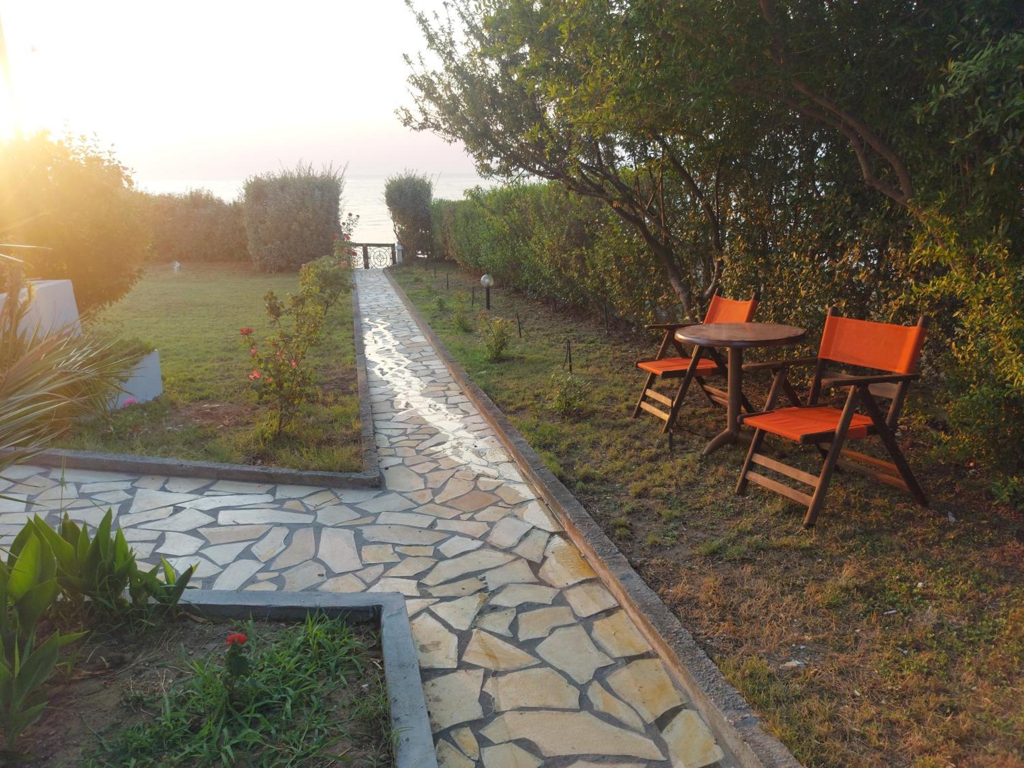 Aktaion Apartments Samothraki Exterior photo